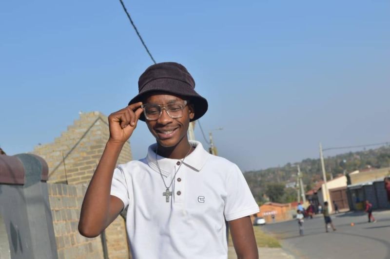 Tlhogi999