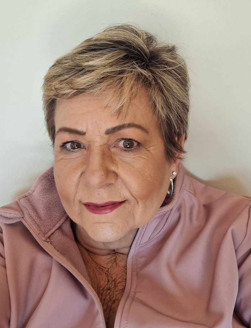 Elize5 Elize5